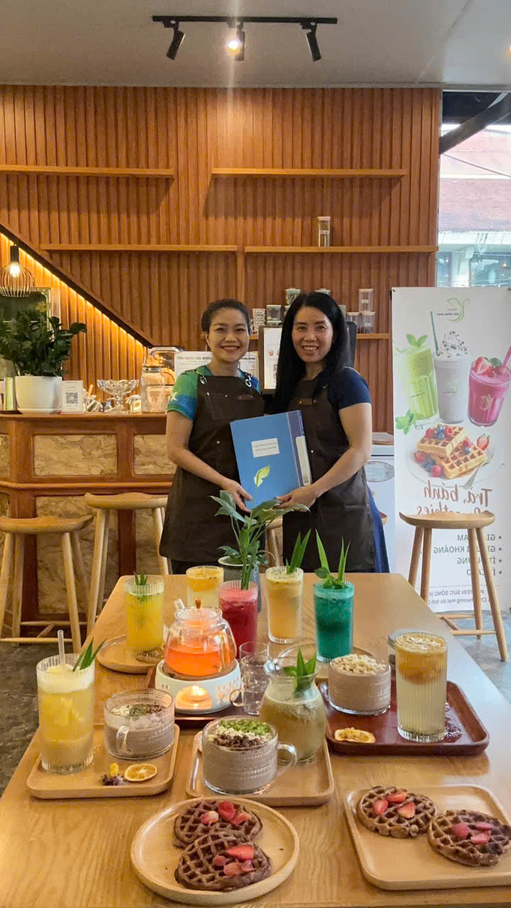 Đội ngũ Smoothies Healthy Station - Bộ sản phẩm